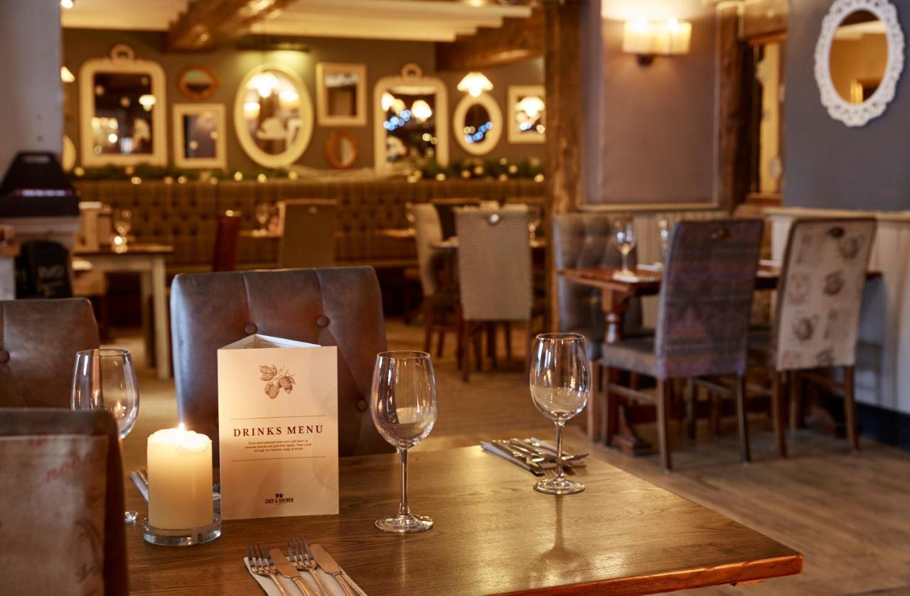 Crossroads By Chef & Brewer Collection Hotel Weedon Bec Buitenkant foto
